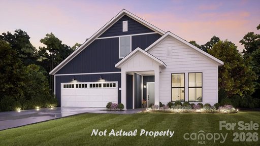 242 Alenda Lux Circle pending home in The Courtyards At Lake Davidson, Mooresville, NC
