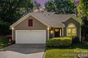 12213 Woodside Falls Road sold home in Pineville, SC