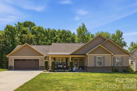646 Marigold Drive sold home in Pickwick, Kannapolis, NC