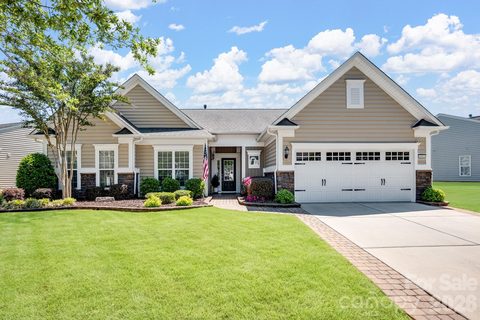 Previously sold for $689,000
