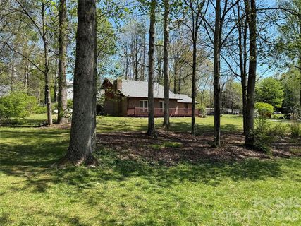 97 Wilkie Way sold home in Wildwood, Fletcher, NC