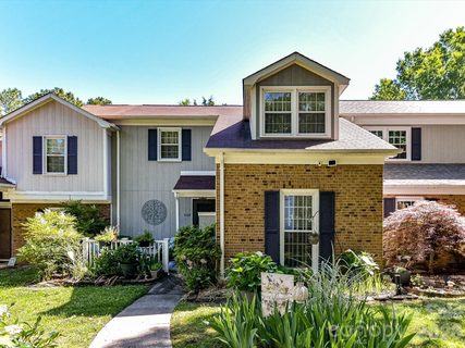 11103 Sevilla Court sold townhome in Renaissance On Carmel II, Charlotte, NC