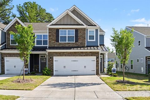 4260 Black Court