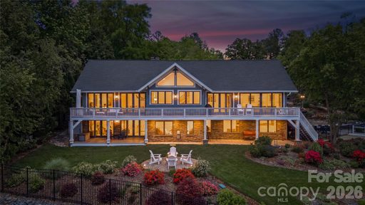 17812 Wilbanks Drive sold home in Lake Wylie, Charlotte, NC