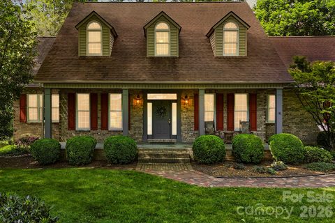 17 Crooked Oak Court sold home in Sweetwater Hills, Hendersonville, NC
