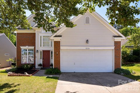 2926 Crawford Brook Lane sold home in Highland Park, Charlotte, NC