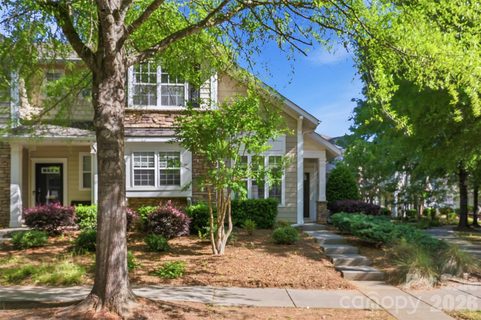 Previously sold for $364,000