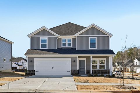 2070 Sunflower Circle pending home in Buffalo Ridge, Newton, NC