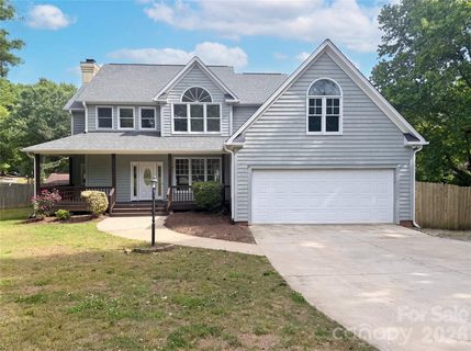 2496 Lake Shore Road pending home in Lake Shore, Denver, NC