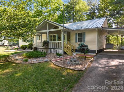 Homes in Crystal Creek, Pisgah Forest