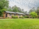 8536 Circle Drive sold home in Mount Pleasant, SC