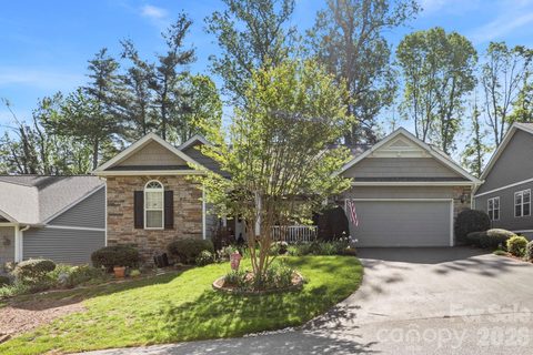 45 Shaws Creek Farm Road sold townhome in Shaws Creek Farm, Hendersonville, NC