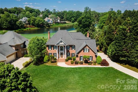 15709 Ballantyne Country Club Drive pending home in Ballantyne Country Club, Charlotte, NC