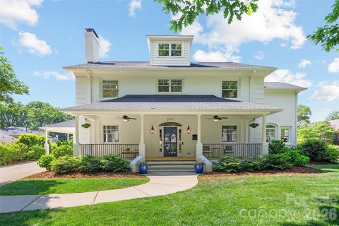 2500 Oxford Place