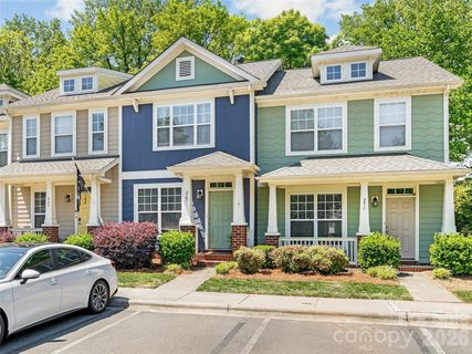 267 Hurston Circle sold townhome in Lela Court, Charlotte, NC