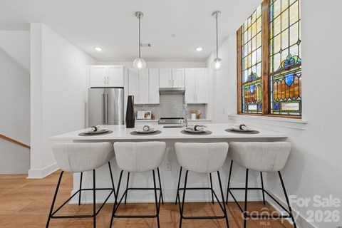 201 Grandin Road active condo in The Arches, Charlotte, NC