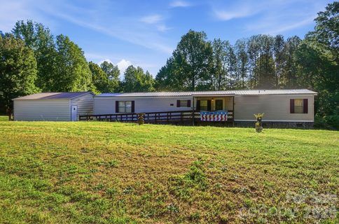 2909 Balkan Drive pending home in Olympic Acres, York, SC