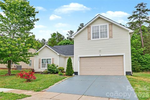 6225 Sid Crane Drive active home in Walnut Creek, Charlotte, NC