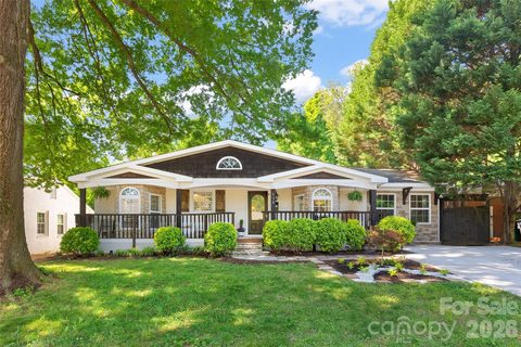 138 Wyanoke Avenue sold home in Chantilly, Charlotte, NC