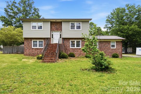 908 Forest Drive active home in Whispering Pines, Marshville, NC