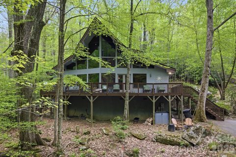 A home in Yonahlossee Saddle Club