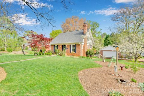 1745 Wensley Drive