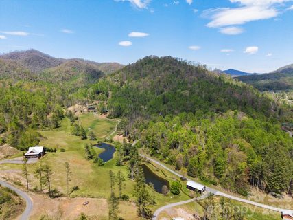 00000 White Pine Lane active home in Beech Creek Estates, Bakersville, NC