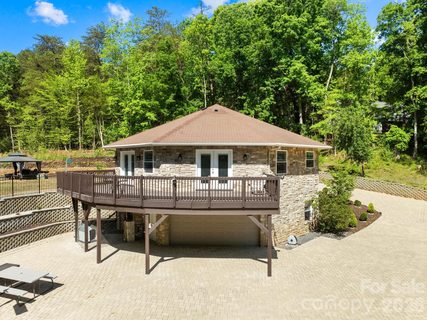 3117 Beaman Avenue active home in Lebanon Heights, Charlotte, NC