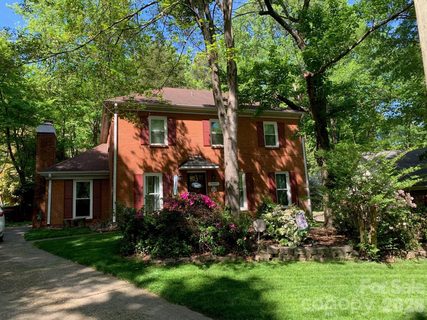 9607 Riddick Place pending home in Sardis Forest, Matthews, NC