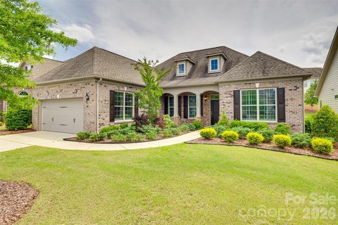 15927 Vale Ridge Drive pending home in Regency At Palisades, Charlotte, NC