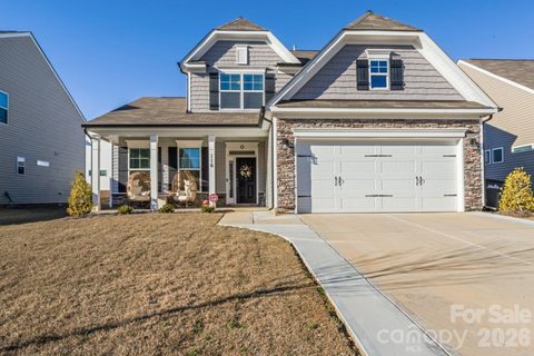 116 Farrier Lane active home in Dogwood Grove, Statesville, NC