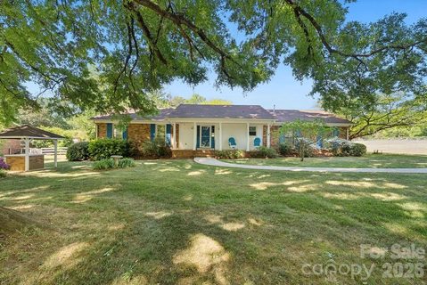 6425 Lebanon Road sold home in Farmwood, Mint Hill, NC
