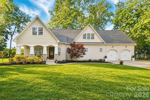 4484 Ranchway Drive sold home in Carolando, Concord, NC