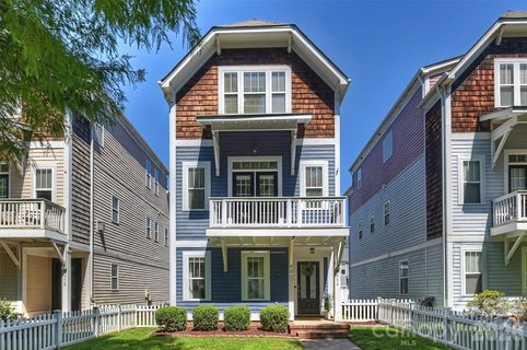 Previously sold for $624,900