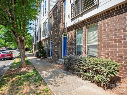 951 Warren Burgess Lane