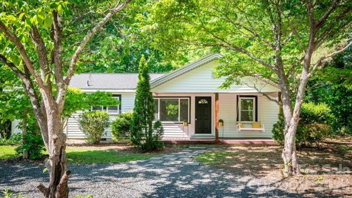 3828 Oakwood Road