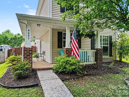 8007 Rolling Meadows Lane sold home in Stonegate Farms, Huntersville, NC