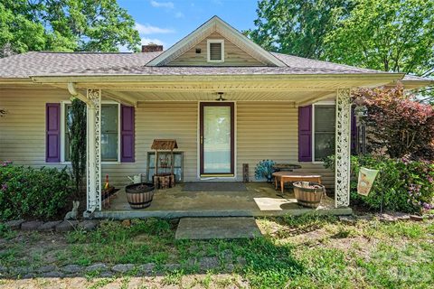 6805 Lackey Road sold home in Pine Forest, Vale, NC