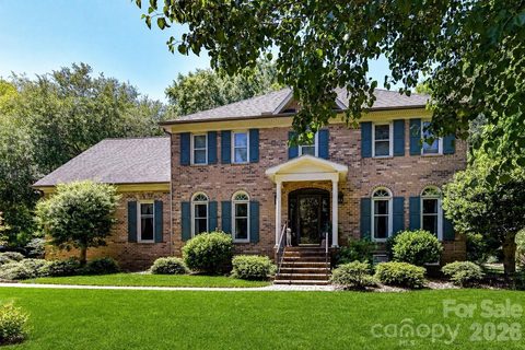 1531 Hansom Lane pending home in Carriage Downs, Concord, NC
