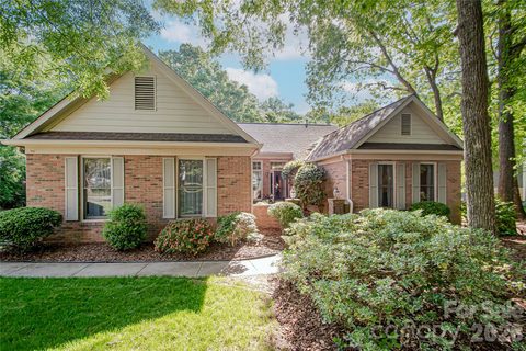 10801 Whitfield Ridge Drive sold home in Thornhill, Charlotte, NC