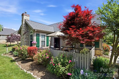 57 Outlook Circle sold townhome in Craggy View Cottages, Swannanoa, NC