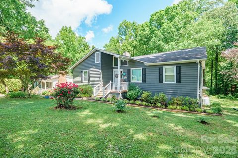 2078 Rock Springs Circle sold home in Country Valley, Denver, NC