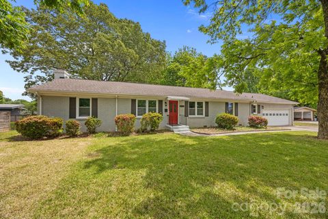 2713 Kilborne Drive