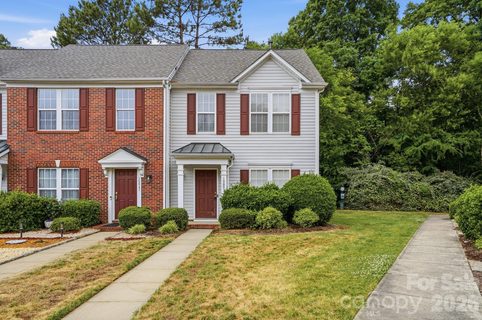 10851 Garden Oaks Lane sold home in Garden Oaks, Charlotte, NC