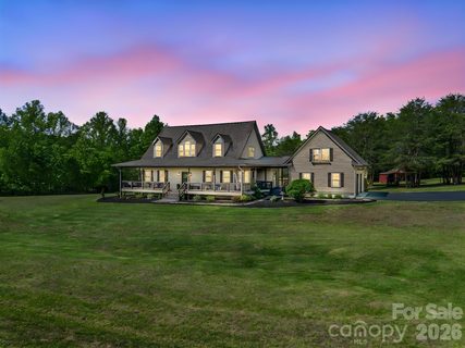 121 Emerald Parkway sold home in Emerald Lake, Rutherfordton, NC