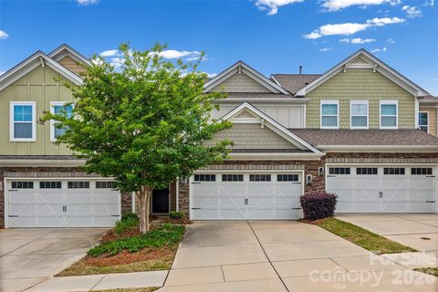 979 Pennington Drive active townhome in Walnut Creek, Lancaster, SC