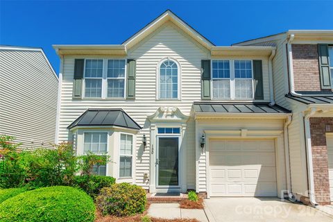 A home in Autumn Cove At Lake Wylie
