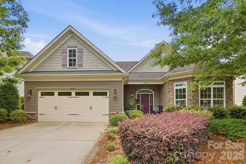 15519 Lake Ridge Road pending home in Regency At Palisades, Charlotte, NC