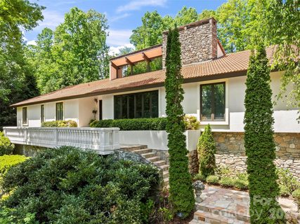 69 Forest Road active home in Biltmore Forest, Asheville, NC