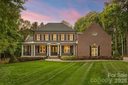 121 Willow Bend Court sold home in Mooresville, SC